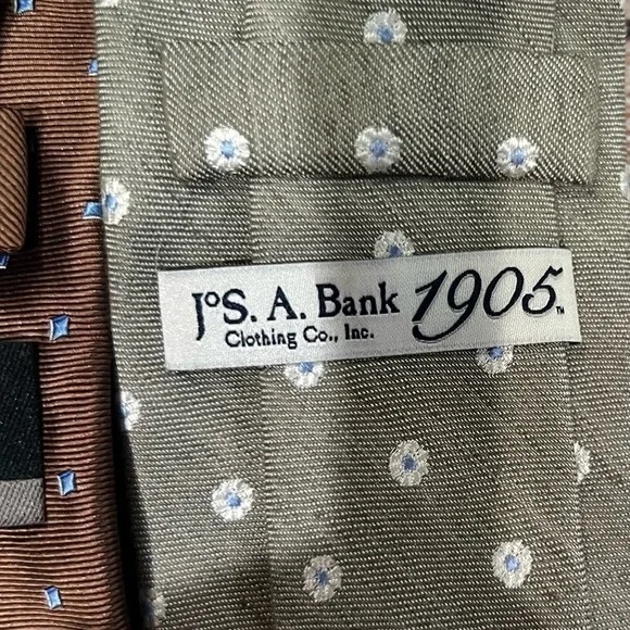 Jos. A. Bank Mens Neck Ties Lot Of 3 - Picture 8 of 8